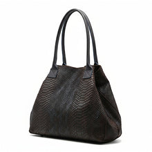 Load image into Gallery viewer, “KATE II” leather bag