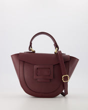 Load image into Gallery viewer, Lady W mini