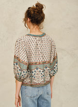Load image into Gallery viewer, Devi Jacket -100% Cotton Floral Blockprint Printed