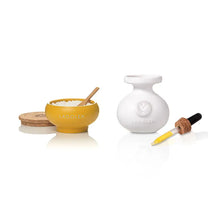 Load image into Gallery viewer, Ceramic set - Fleur de Sel (30g) &amp; Premium Extra Virgin Olive Oil (80ml)