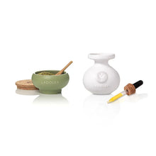 Load image into Gallery viewer, Ceramic set - Oregano (5g) &amp; Premium Extra Virgin Olive Oil (80ml)