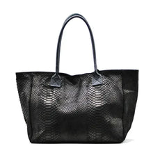 Load image into Gallery viewer, “KATE II” leather bag