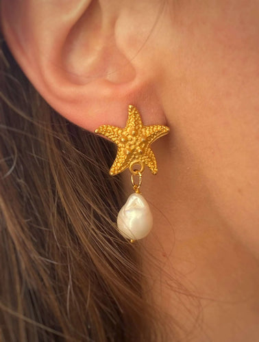 Aphrodite's star earrings from Sicily