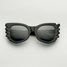Load image into Gallery viewer, TWISTER -Handcrafted sunglasses by Uglybell