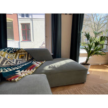 Load image into Gallery viewer, Ecuadorian alpaca blanket | native blanket/poncho