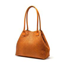 Load image into Gallery viewer, “KATE” leather bag