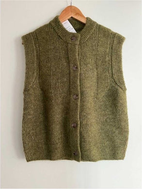 SILVI knitted vest