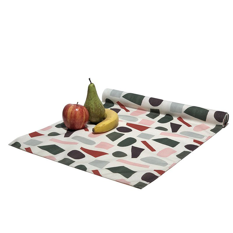 Cotton Table Runner-Triangles/Litlle rocks