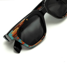 Load image into Gallery viewer, VERTIGRIS-Hand painted sunglasses by Uglybell