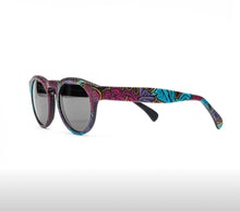 Load image into Gallery viewer, Hand painted sunglasses