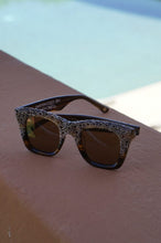 Load image into Gallery viewer, MARGOT - Handcrafted sunglasses by Uglybell