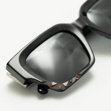 Load image into Gallery viewer, MINERAL-Handpainted &amp; Handcrafted sunglasses by Uglybell