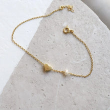 Load image into Gallery viewer, &quot;Tiny Heart&quot; necklace